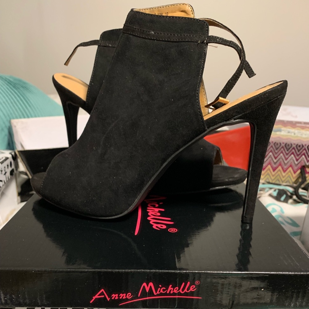 Black heels